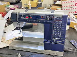 akiko-sewing-machine.jpg